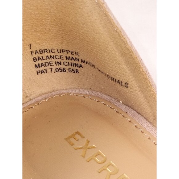 Express Women's Pink Flats with Pointed Toe Size 7 - Picture 9 of 10